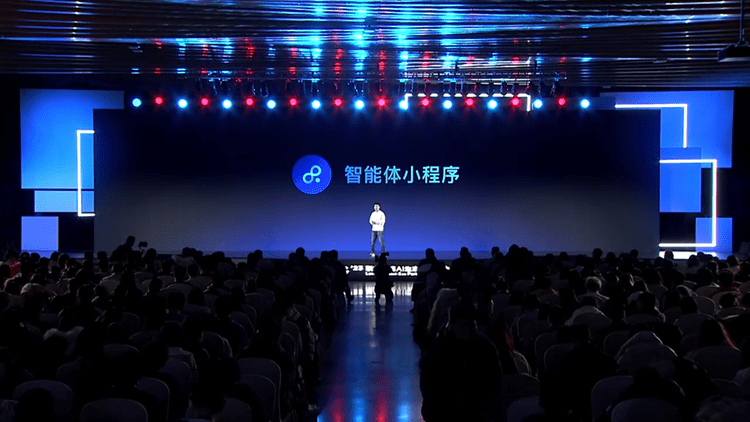 五大场景、“四端一体”战略加速联想全终端AI融合体验