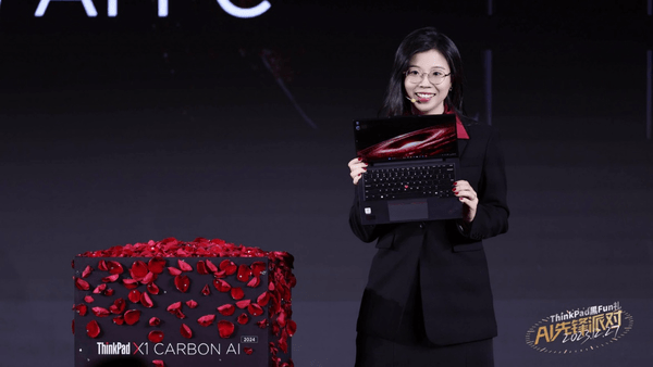 联想张豪：ThinkPad X1 Carbon AI是思考者的“智能价值宝藏”