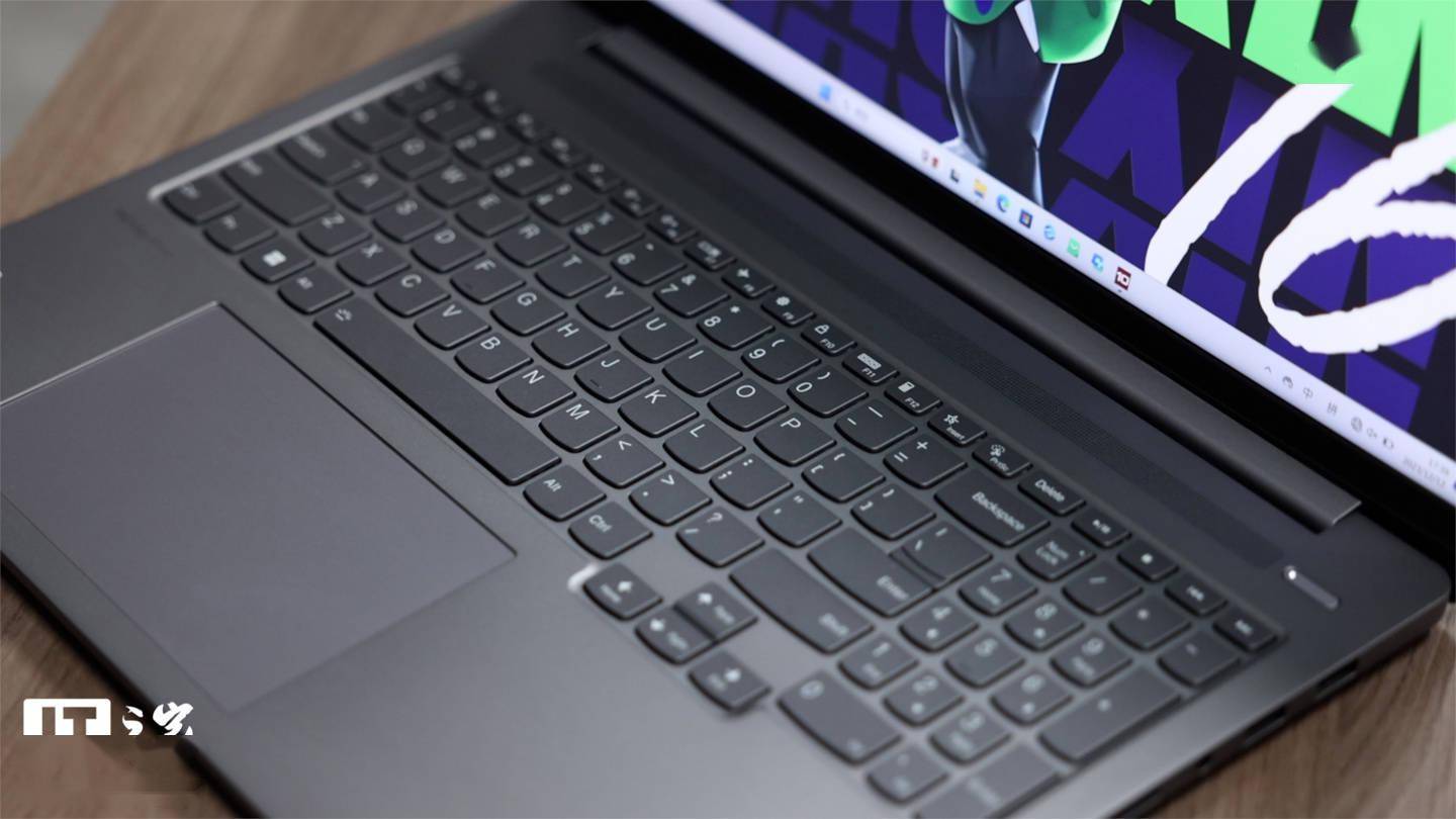 酷睿 Ultra 5 125H 加持，联想小新 Pro 16 AI 超能本 2024 图赏