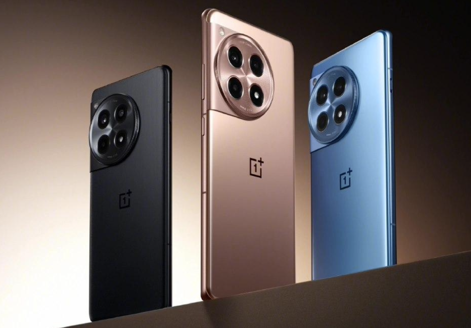 新一代一加Ace 3登场：全新雨水触控与超强信号工程，进一步提升旗舰体验！