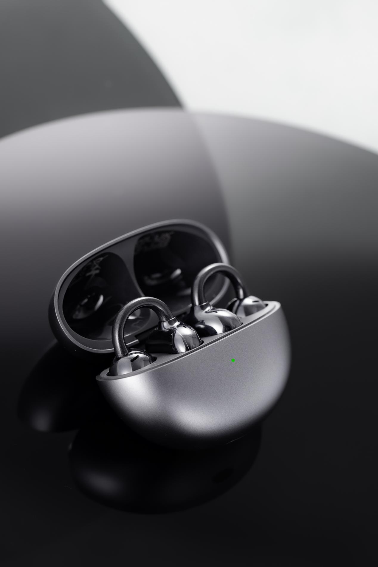 1299 元!华为 FreeClip 耳夹耳机迎来首销:先锋美学天花板,舒适聆听新标杆