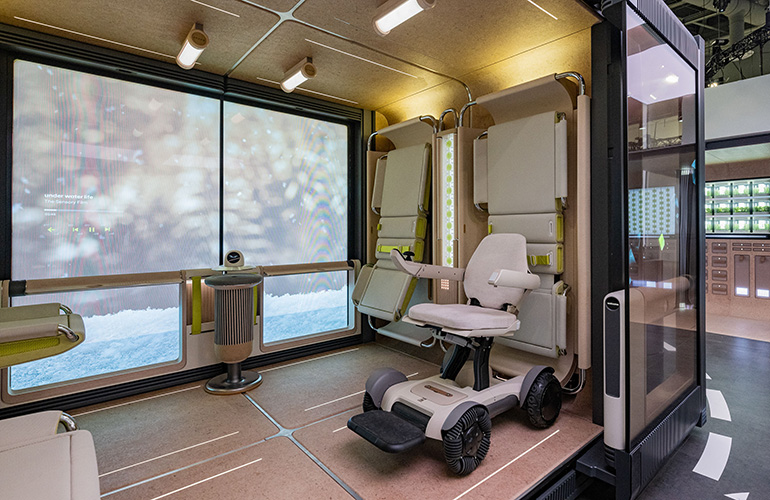 完蛋,CES 2024被机器人包围了