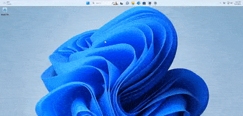 Win11最新预览版任务栏可移至顶部：是BUG还是新特性？