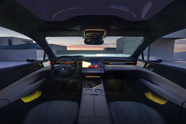 路特斯全新电动超跑“繁花”震撼上市,性能与豪华并存