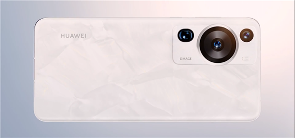 华为P70系列曝光:独特三角形三摄模组引领手机设计新潮流