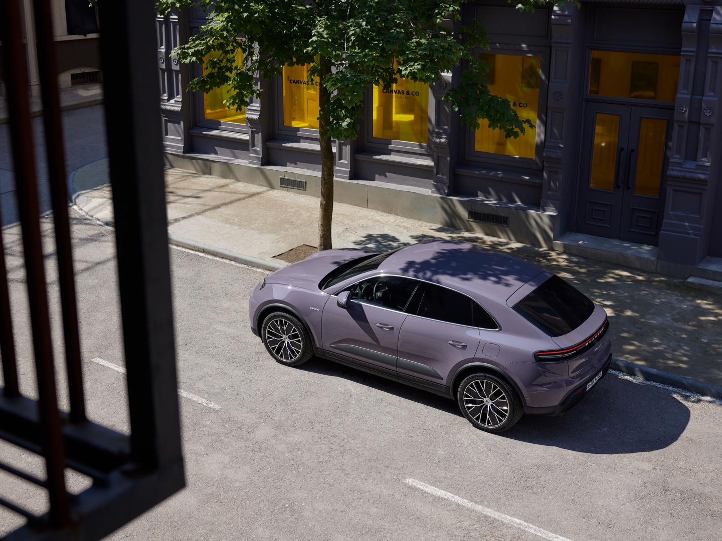 保时捷纯电动 Macan 全球首发:PPE 平台首款车型,北京车展公布售价