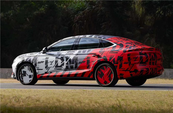 比亚迪秦L曝光：设计转变，配置升级，市场竞争力十足