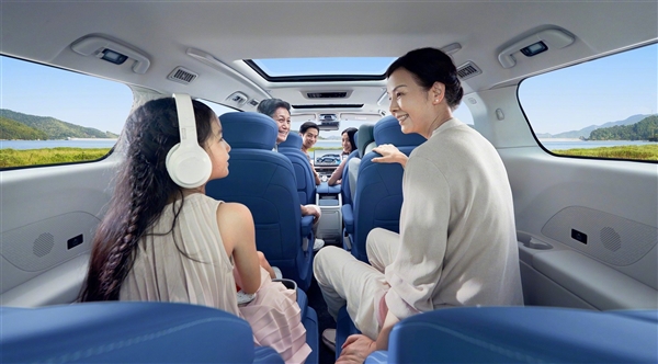 江淮瑞风RF8正式上市:中大型MPV新标杆,售价16.99万起