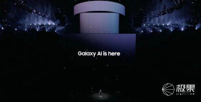 安卓“机皇”降临!三星S24搭载最强AI,通话实时翻译,体验逆天…