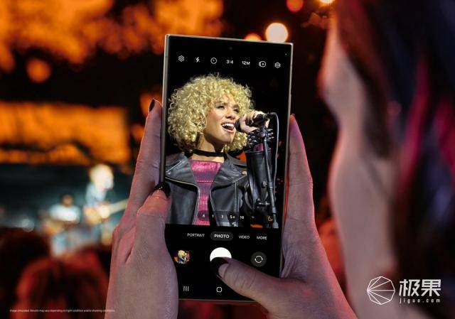 安卓“机皇”降临!三星S24搭载最强AI,通话实时翻译,体验逆天…