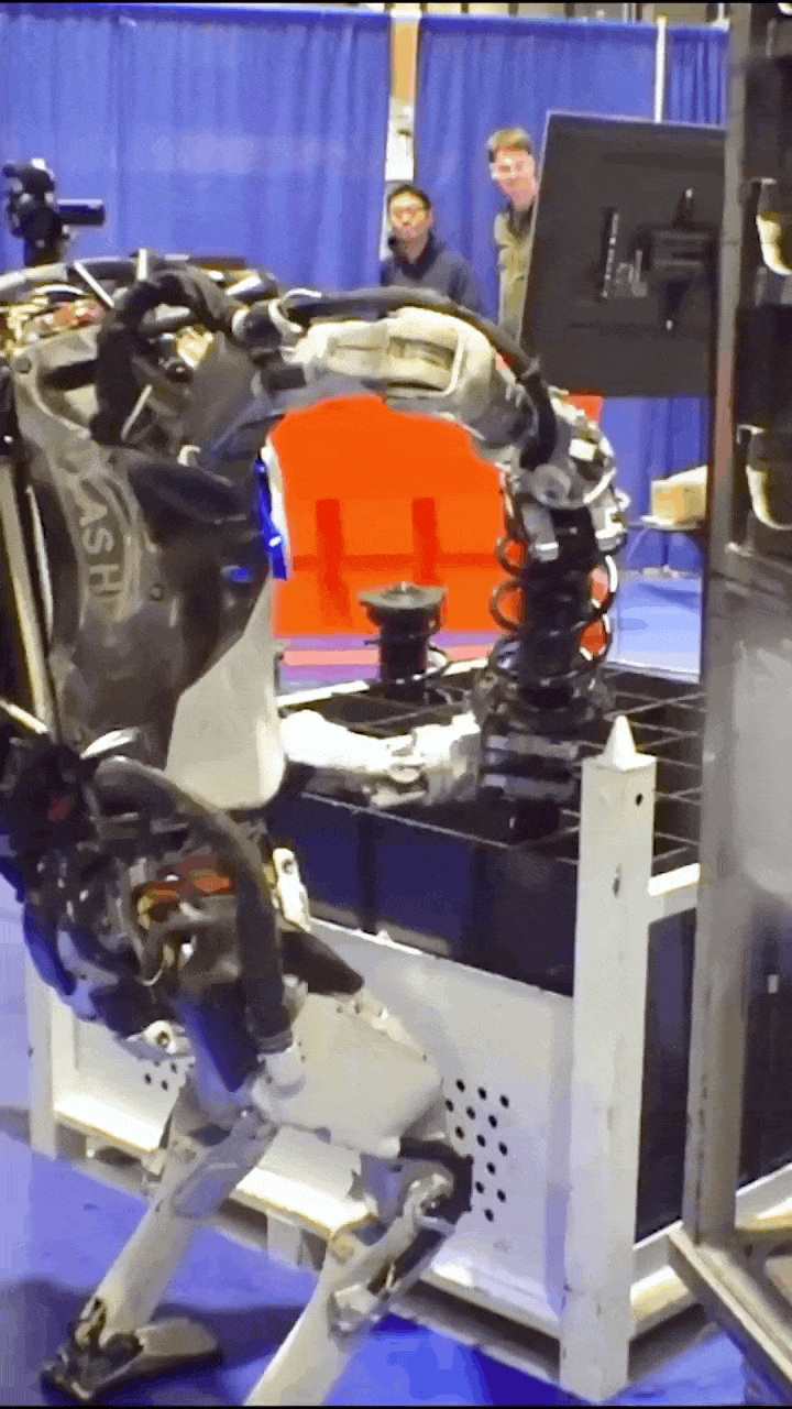 波士顿动力Atlas进化版螺丝搬运：兄弟们，准备入场吧