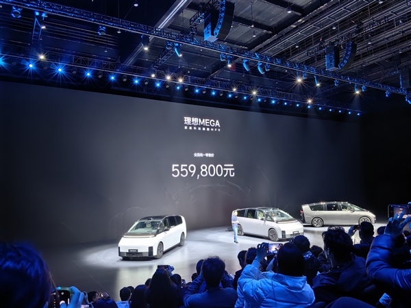 55.98万全配理想MEGA震撼上市，将成为车市新宠？