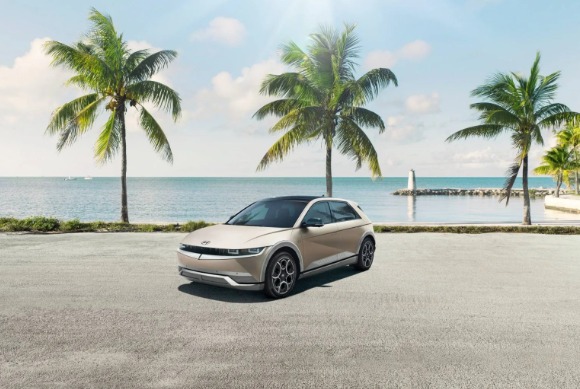 迪士尼粉丝专属!现代IONIQ 5白金典藏版限量发售,起售价约42.8万元