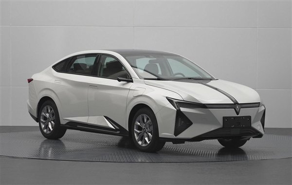 东风本田灵悉L纯电动轿车申请获得关注，独特设计吸引眼球