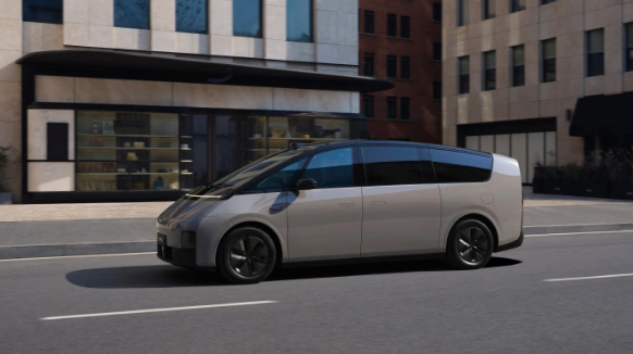 理想MEGA推出新颜色组合：大象灰和白色珍珠琉璃介绍