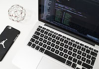 解密 Python logging 模块的复杂性：掌握其奥秘