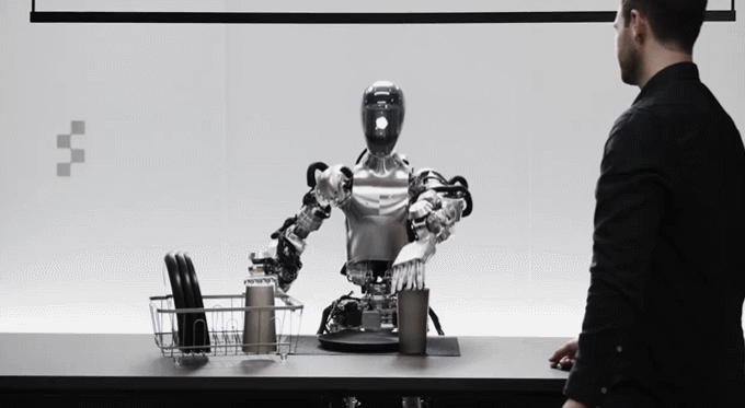 能说会看会行动,OpenAI机器人,一出手就是王炸