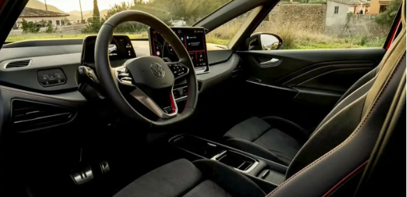 大众新款ID.3 GTX与ID.7 GTX Tourer亮相:电动运动新风尚