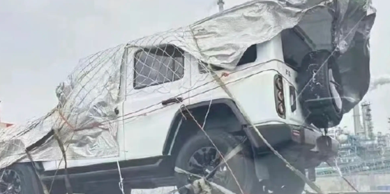 北汽新一代212越野车曝光,现代化设计搭配强劲动力