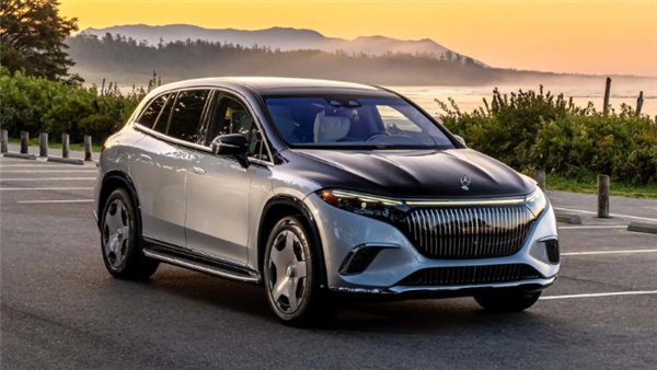 迈巴赫EQS SUV欧洲开启预订,预计售价超200万元