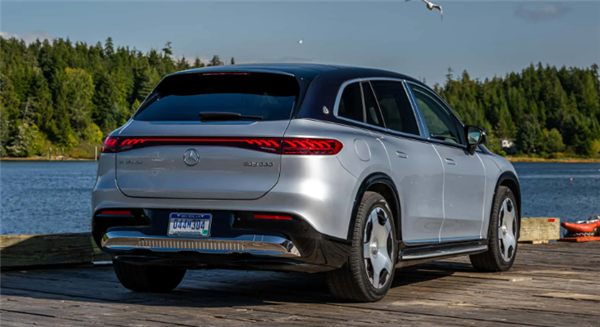 迈巴赫EQS SUV欧洲开启预订,预计售价超200万元