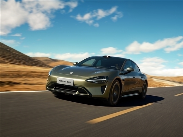 小米汽车严正声明:SU7官方无额外优惠,警惕非官方欺诈