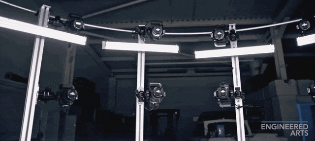 第二代Ameca来了!和观众对答如流,面部表情更逼真,会说几十种语言