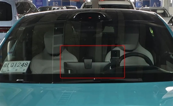 小米汽车SU7内饰曝光,科技与豪华并存引领未来出行时代