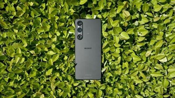索尼新款Xperia 1 VI工业设计大揭秘:屏幕与性能全面升级
