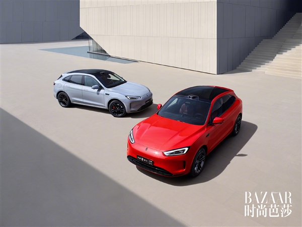 问界新M5：12小时订单破万，展现强劲市场潜力