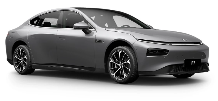 小鹏P7降至14万元起售?门店销售人员:系 2023 款车型综合补贴价