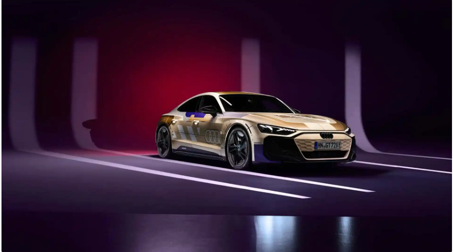 年内重磅发布!奥迪 RS e-tron GT Performance 预告图放出