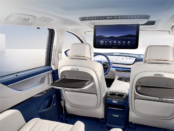 别克GL8陆尊PHEV正式上市，售价35.99万起！