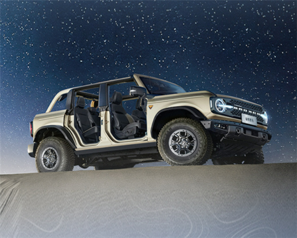 福特Bronco烈马硬派越野新车上市,首日订单破万创纪录