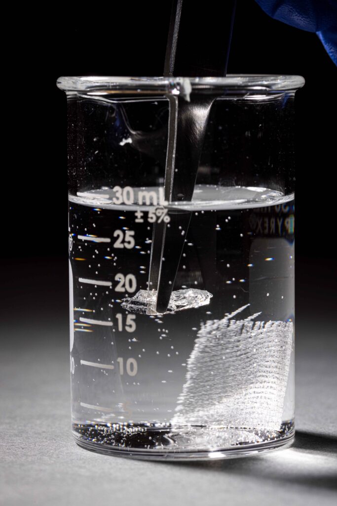 研究人员开发出新型 PCB 材料,可实现超 90% 原料回收率