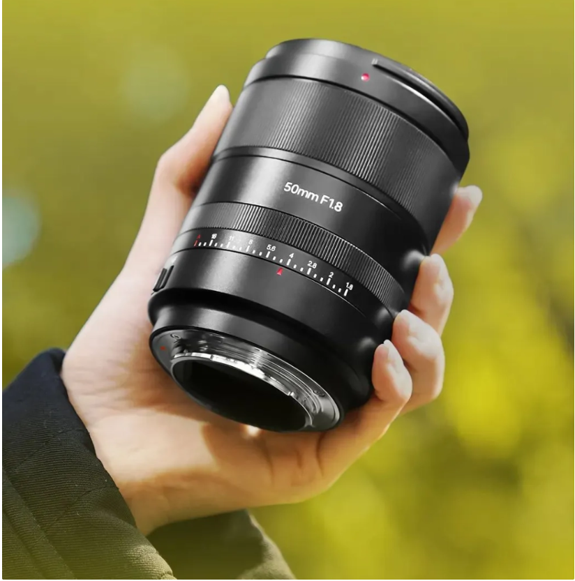 七工匠新款AF 85mm F1.8镜头亮相,拨杆位置全新改进