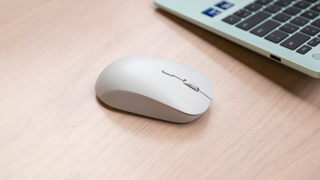 标配也高端,华为笔记本首次支持手写笔 新款华为 MateBook 14 发布