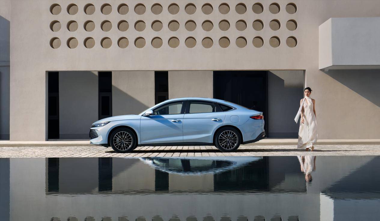 首搭第五代DM技术,“工业奇迹”秦L DM-i震撼上市