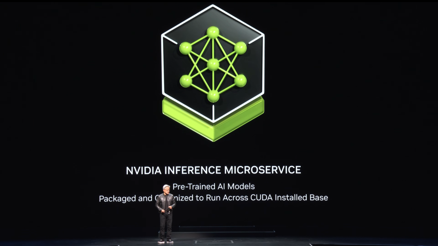 “AI 工厂”将推动软件全栈重塑,英伟达提供 Llama3 NIM 容器供用户部署