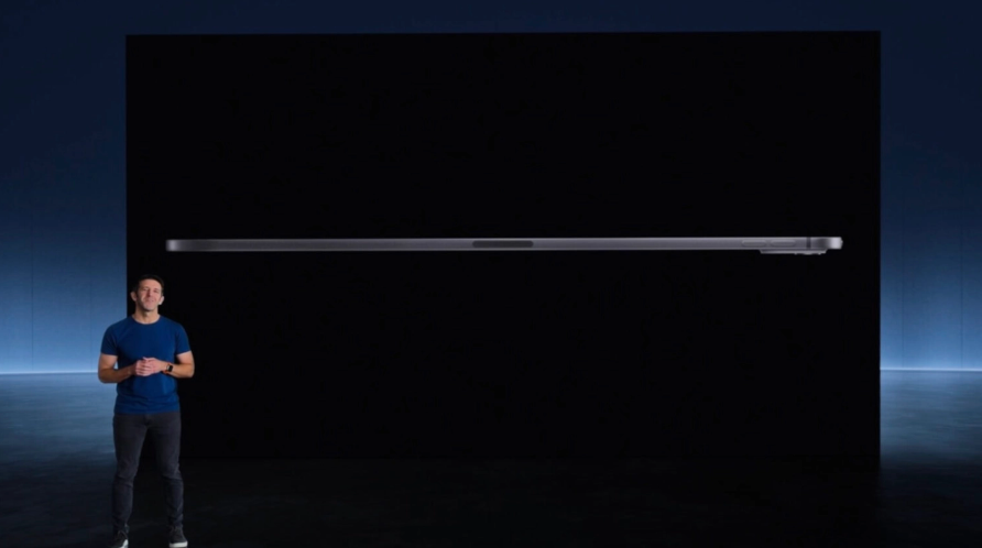 iPad Pro 只是开始，传闻苹果有意为iPhone 17系列打造极致纤薄机身