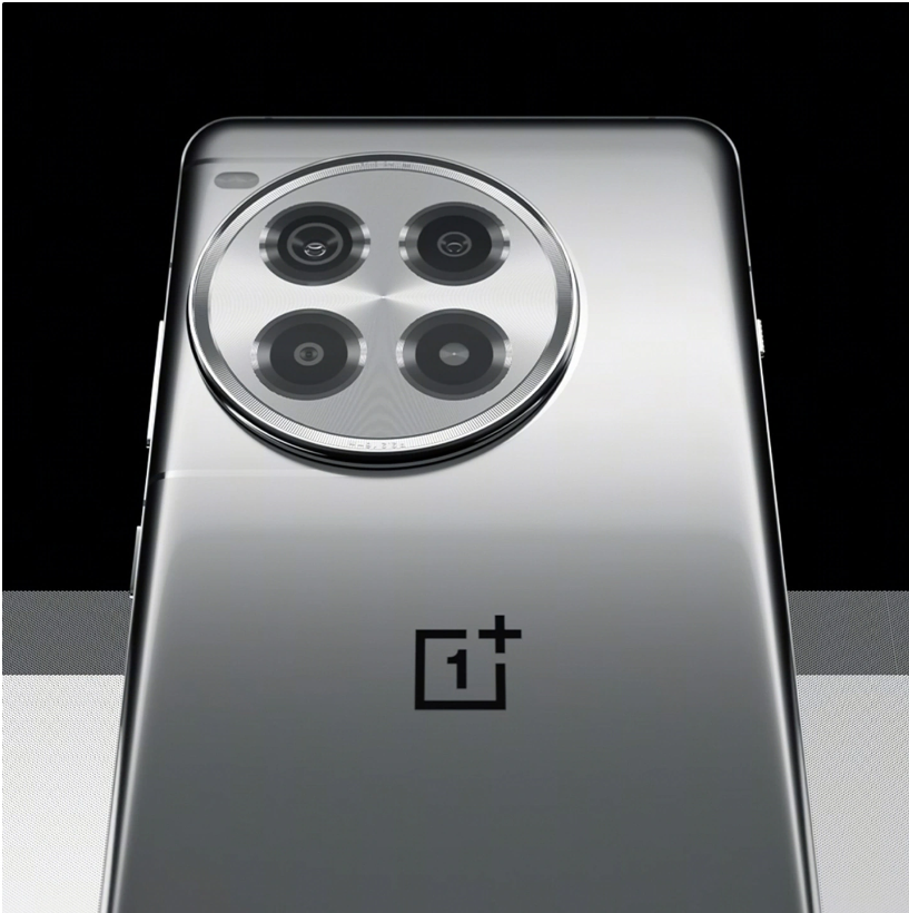 一加Ace 3 Pro新色‘钛空镜银’发布:银色亮面与液态金属工艺的完美结合