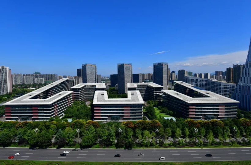 华为全国首个数字服务创新中心落地成都高新区