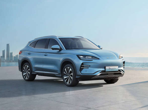 汽车市场低迷:11家车企上半年销量未达年度目标的一半