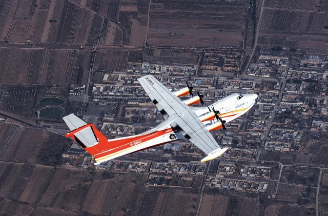 我国自研水陆两栖飞机，“鲲龙”AG600 小批量总装生产工作正式开启