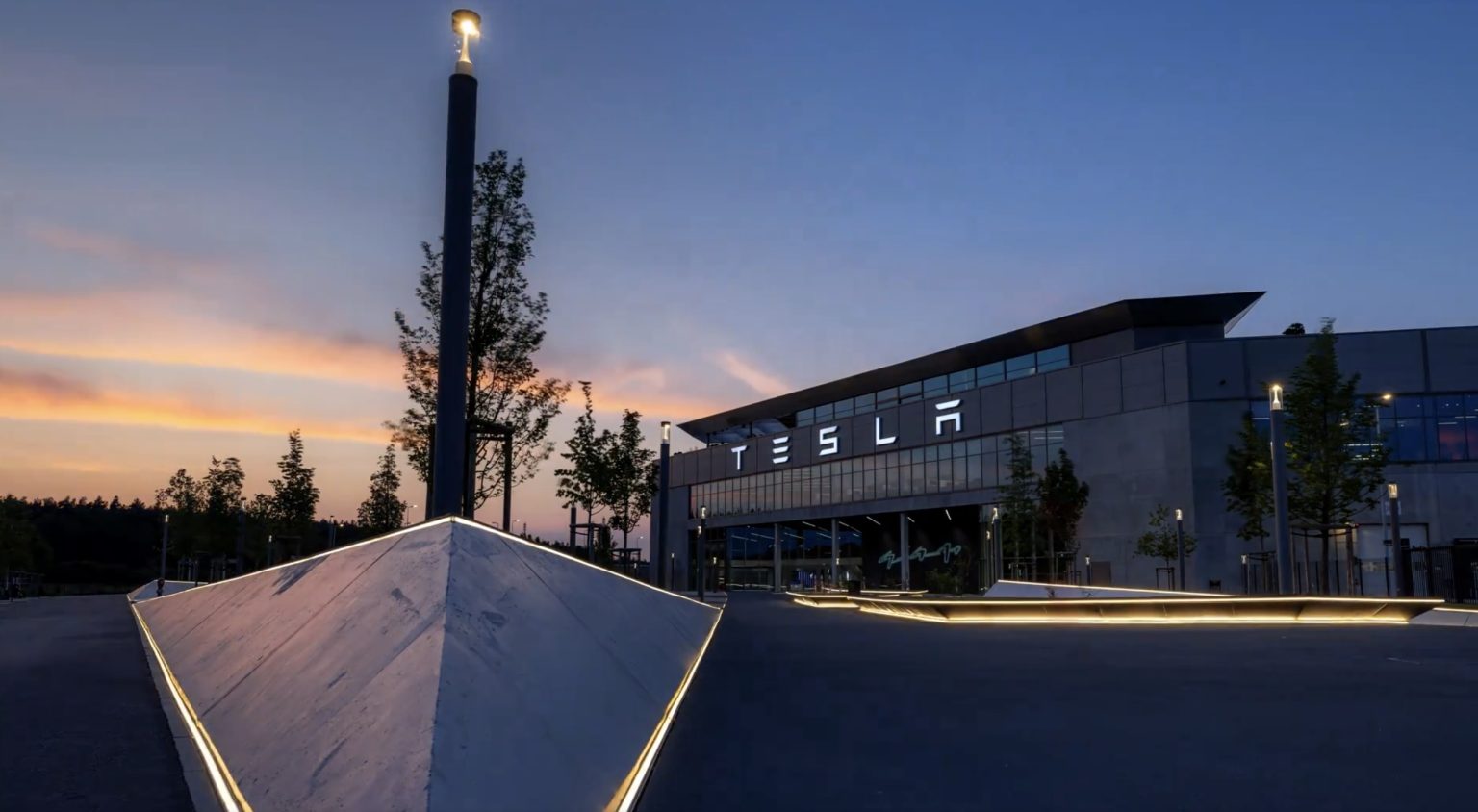 特斯拉：柏林工厂今年已种植了 100 万棵树