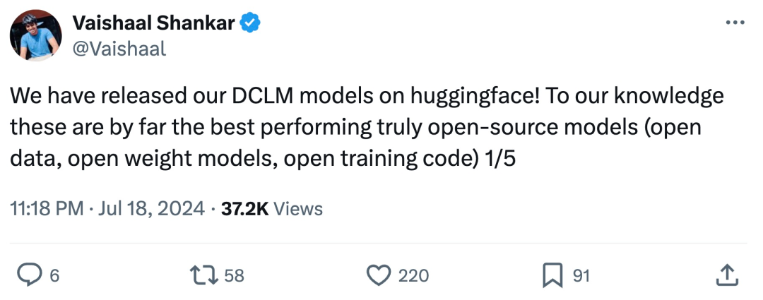 权重、代码、数据集全开源,性能超越Mistral-7B,苹果小模型来了