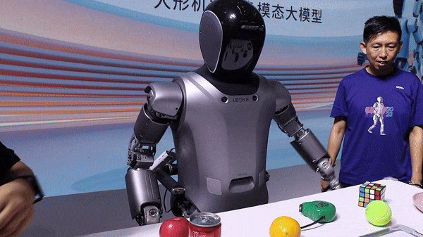 人形机器人到底在工厂里做什么?优必选给出了回答