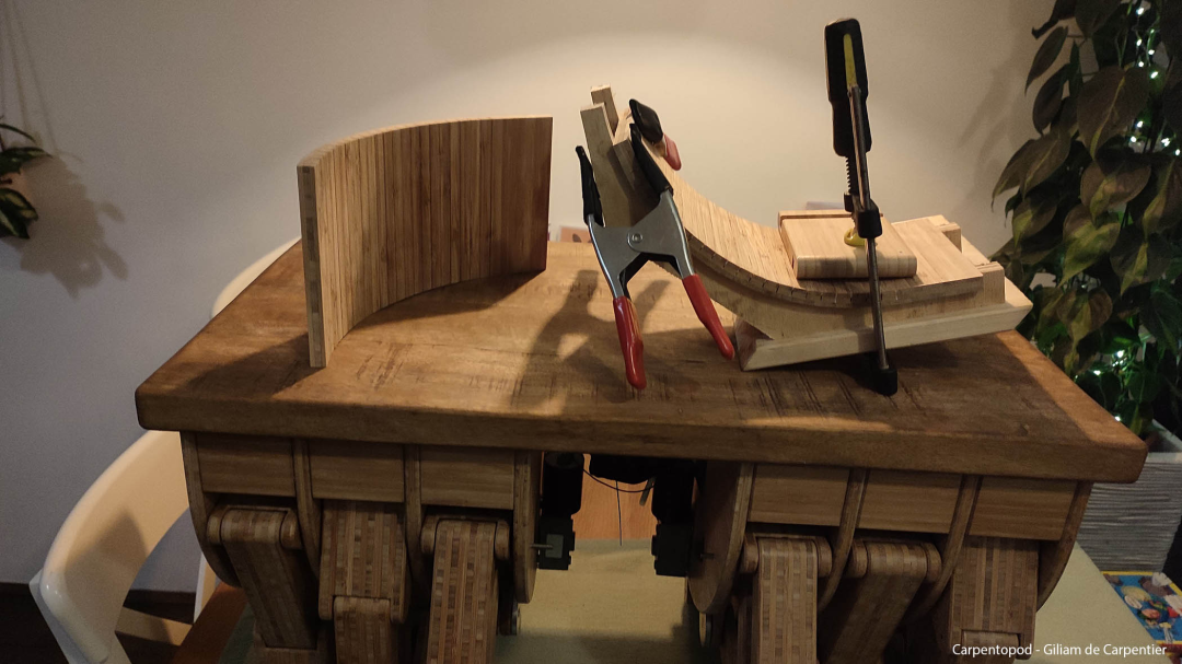 当代版木牛流马?国外网友造出「会走路的桌子」,引百万人围观