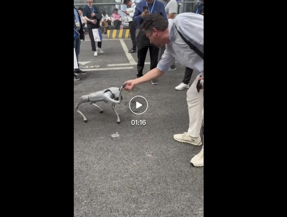 养猪、插秧、搬货……这才是机器人该干的活儿