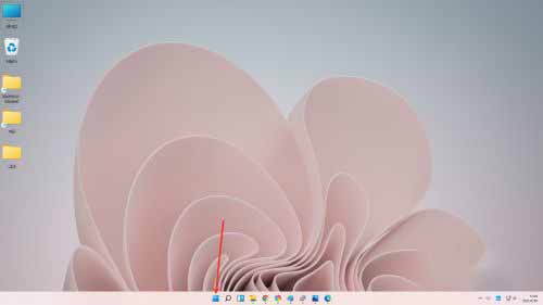 Win11任务栏白色怎么变成黑色 Win11任务栏变黑色教程